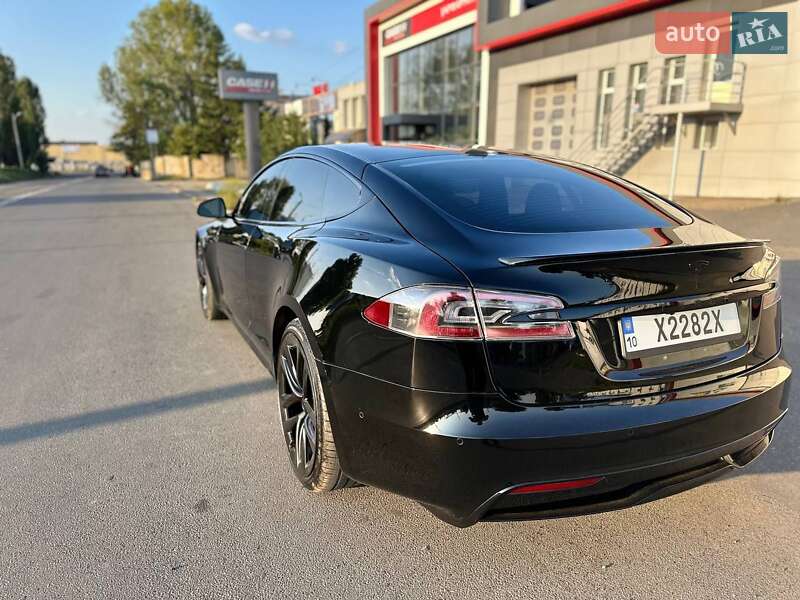 Лифтбек Tesla Model S 2021 в Харькове фото 8 Лифтбек Tesla Model S 2021 в Харькове