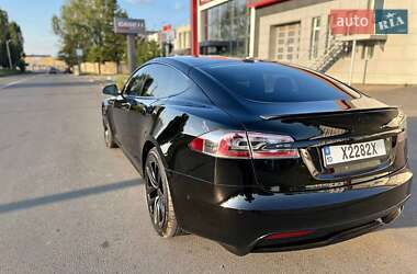 Ліфтбек Tesla Model S 2021 в 
