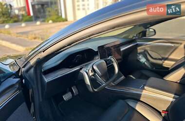 Ліфтбек Tesla Model S 2021 в 