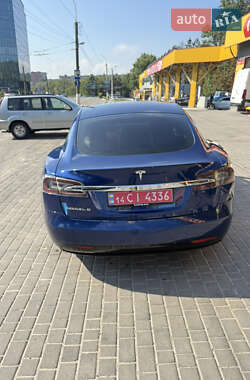 Ліфтбек Tesla Model S 2016 в 