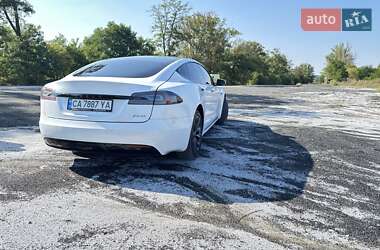 Ліфтбек Tesla Model S 2016 в Черкасах