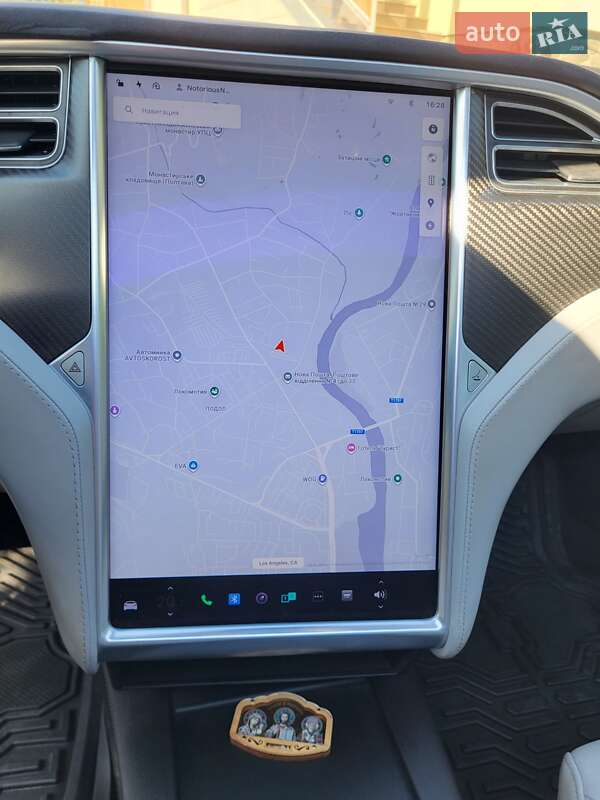 Лифтбек Tesla Model S 2016 в Полтаве фото 3 Лифтбек Tesla Model S 2016 в Полтаве