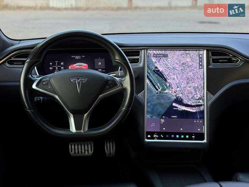 Лифтбек Tesla Model S 2017 в Днепре фото 21 Лифтбек Tesla Model S 2017 в Днепре
