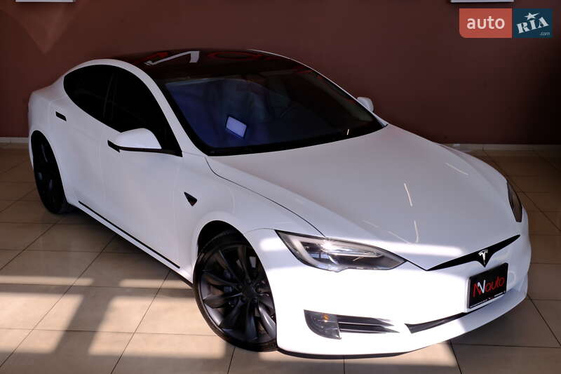 Лифтбек Tesla Model S 2016 в Одессе фото 9 Лифтбек Tesla Model S 2016 в Одессе