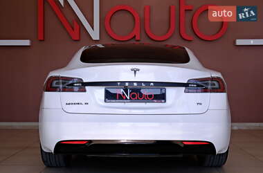 Лифтбек Tesla Model S 2016 в Одессе