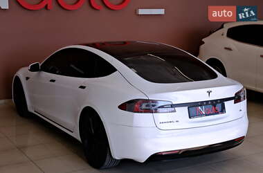 Лифтбек Tesla Model S 2016 в Одессе