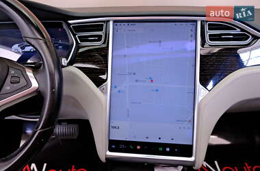 Лифтбек Tesla Model S 2016 в Одессе