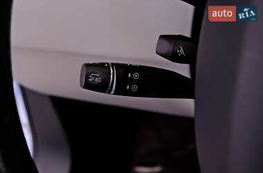 Лифтбек Tesla Model S 2016 в Одессе