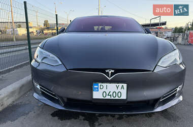 Ліфтбек Tesla Model S 2018 в 