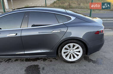 Ліфтбек Tesla Model S 2018 в 