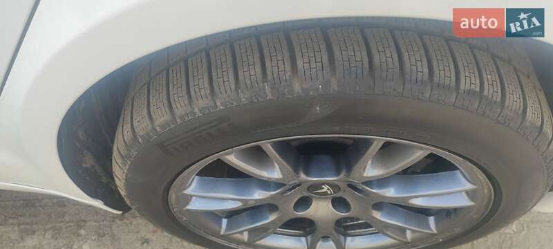 Ліфтбек Tesla Model S 2022 в Києві фото 6 Ліфтбек Tesla Model S 2022 в Києві