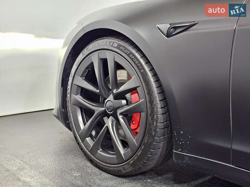 Ліфтбек Tesla Model S 2023 в Києві