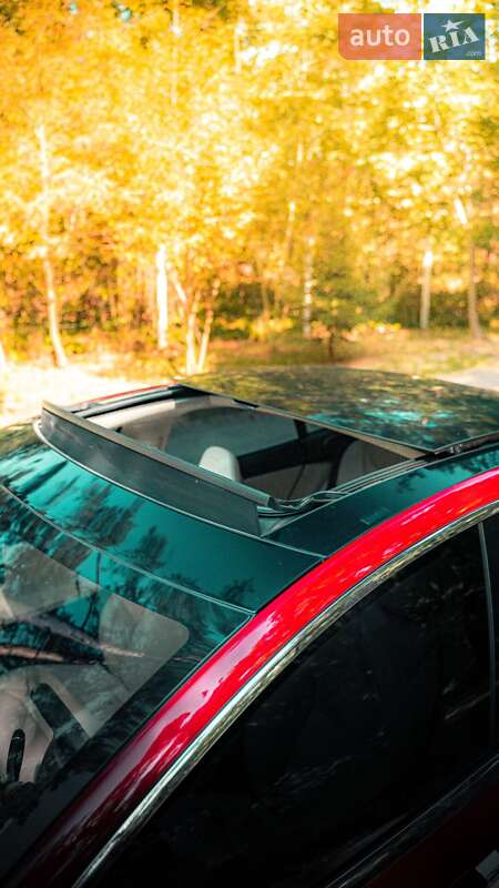 Лифтбек Tesla Model S 2017 в Львове