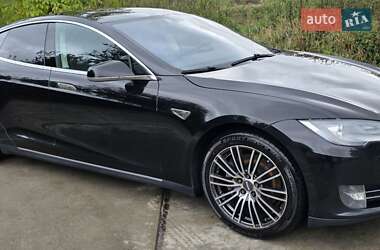 Лифтбек Tesla Model S 2013 в Калуше