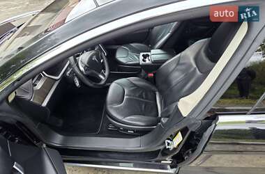 Лифтбек Tesla Model S 2013 в Калуше