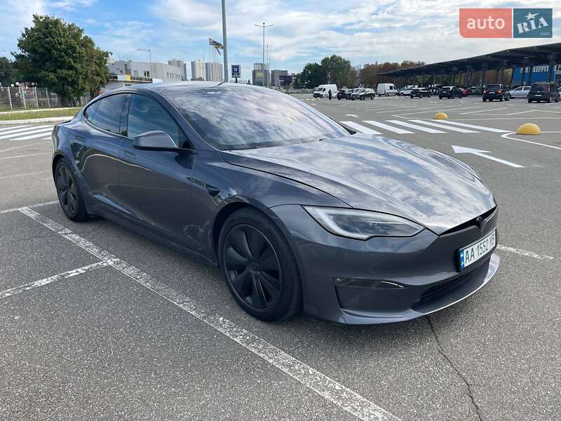 Лифтбек Tesla Model S 2021 в Киеве фото 8 Лифтбек Tesla Model S 2021 в Киеве