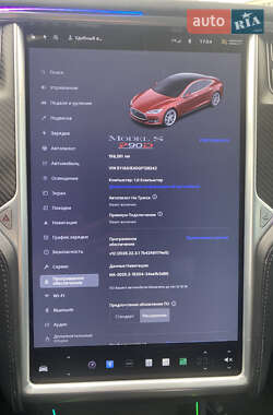 Лифтбек Tesla Model S 2016 в 