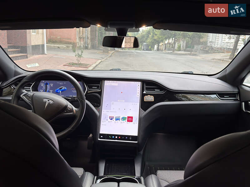 Ліфтбек Tesla Model S 2018 в Хмельницькому