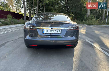 Ліфтбек Tesla Model S 2018 в 