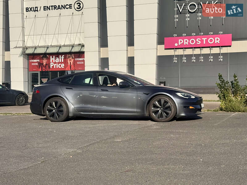 Лифтбек Tesla Model S 2021 в Киеве фото 7 Лифтбек Tesla Model S 2021 в Киеве