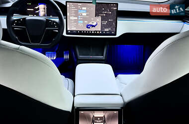 Ліфтбек Tesla Model S 2021 в 