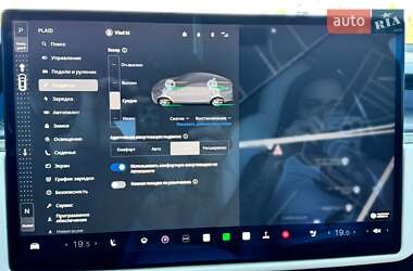 Ліфтбек Tesla Model S 2021 в 