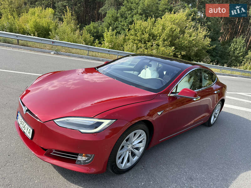Ліфтбек Tesla Model S 2017 в Броварах