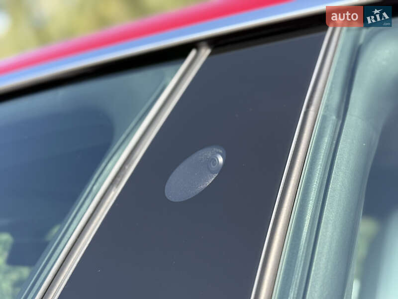 Ліфтбек Tesla Model S 2017 в Броварах