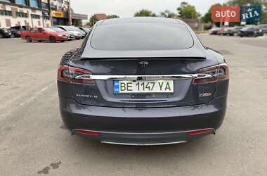 Ліфтбек Tesla Model S 2015 в 