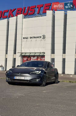 Ліфтбек Tesla Model S 2018 в Києві