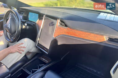 Лифтбек Tesla Model S 2018 в 