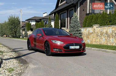 Лифтбек Tesla Model S 2013 в Ивано-Франковске