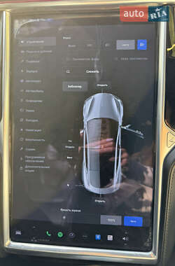 Ліфтбек Tesla Model S 2016 в 