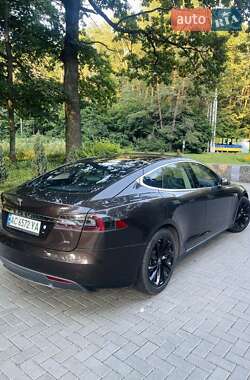 Ліфтбек Tesla Model S 2013 в 