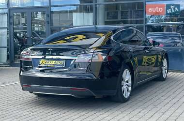 Лифтбек Tesla Model S 2015 в 