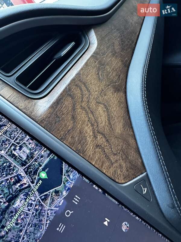 Лифтбек Tesla Model S 2018 в Луцке фото 12 Лифтбек Tesla Model S 2018 в Луцке