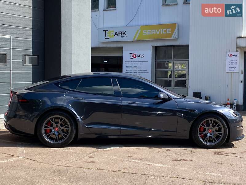 Ліфтбек Tesla Model S 2024 в Києві фото 10 Ліфтбек Tesla Model S 2024 в Києві