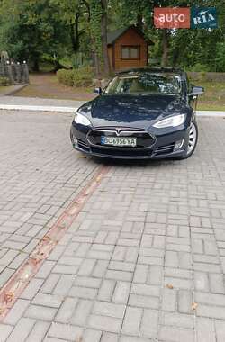 Лифтбек Tesla Model S 2013 в 