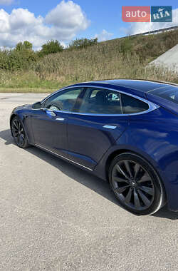 Ліфтбек Tesla Model S 2020 в 