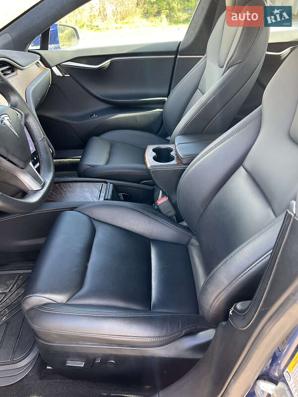 Ліфтбек Tesla Model S 2020 в Тернополі фото 22 Ліфтбек Tesla Model S 2020 в Тернополі