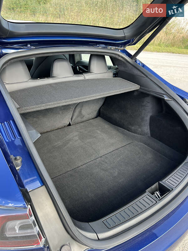 Ліфтбек Tesla Model S 2020 в Тернополі фото 26 Ліфтбек Tesla Model S 2020 в Тернополі