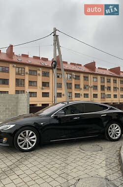 Ліфтбек Tesla Model S 2019 в 