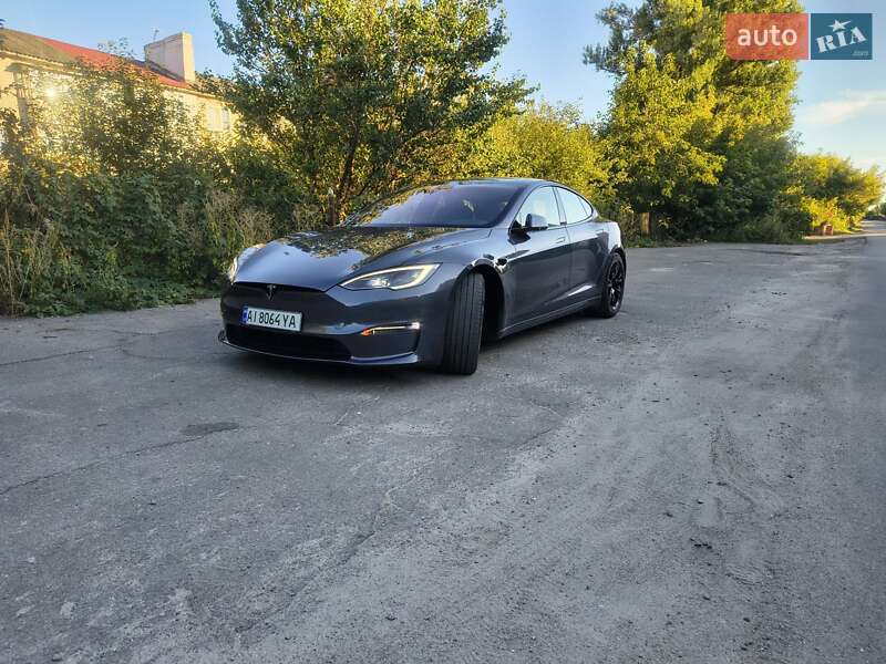 Лифтбек Tesla Model S 2021 в Фастове
