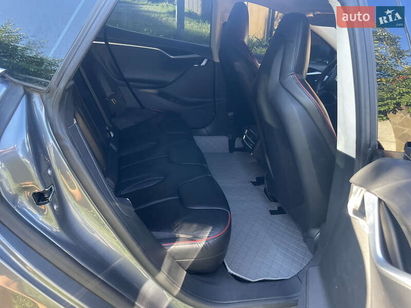 Лифтбек Tesla Model S 2013 в Ковеле фото 10 Лифтбек Tesla Model S 2013 в Ковеле