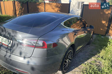 Лифтбек Tesla Model S 2013 в Ковеле фото 14 Лифтбек Tesla Model S 2013 в Ковеле