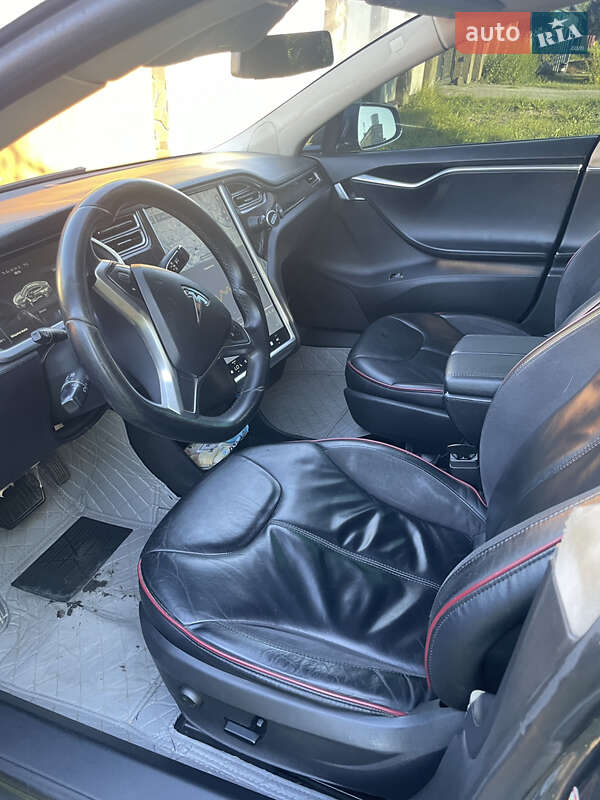 Лифтбек Tesla Model S 2013 в Ковеле фото 11 Лифтбек Tesla Model S 2013 в Ковеле