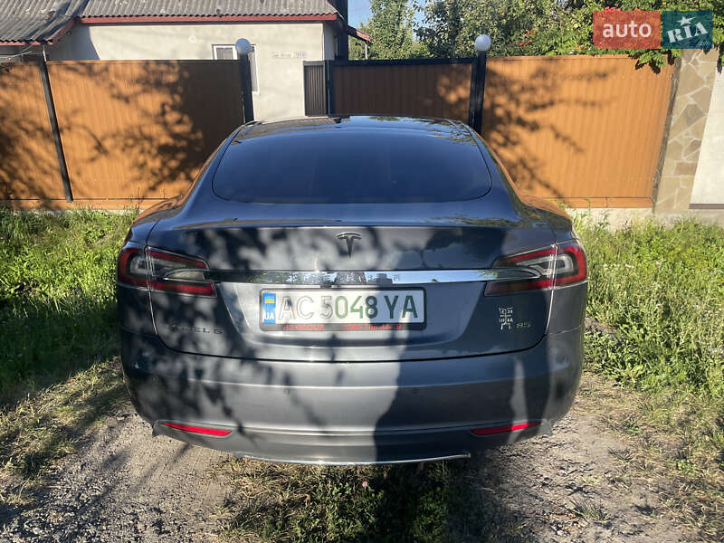 Лифтбек Tesla Model S 2013 в Ковеле фото 4 Лифтбек Tesla Model S 2013 в Ковеле
