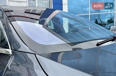 Лифтбек Tesla Model S 2017 в 