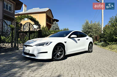 Ліфтбек Tesla Model S 2022 в Чернівцях