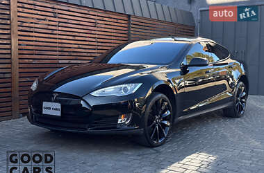 Ліфтбек Tesla Model S 2013 в 